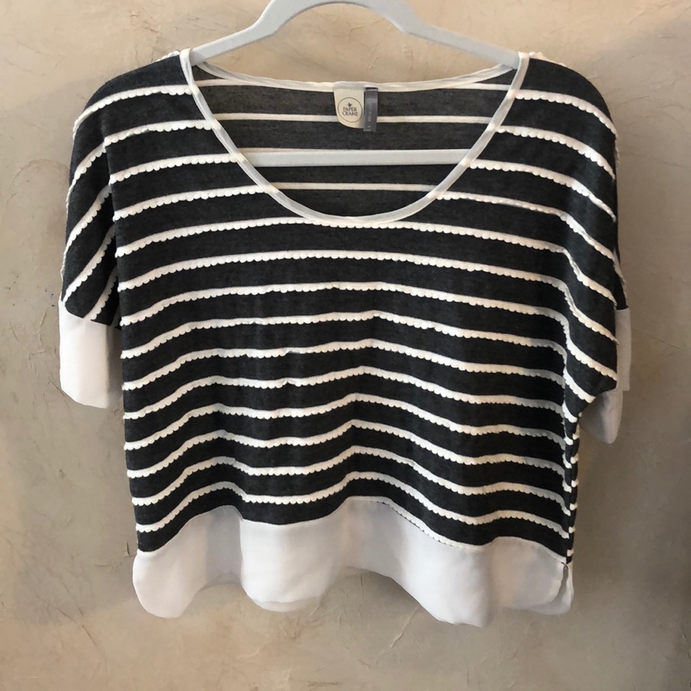 Paper Crane Grey & White Top Size S